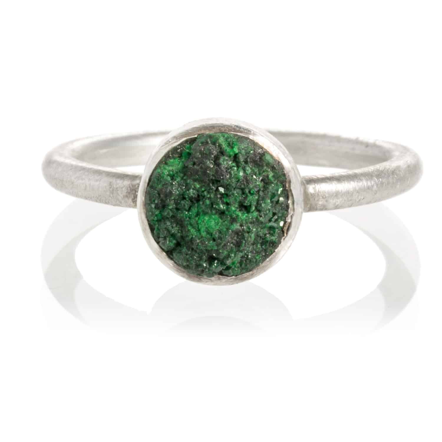 Anillo Uvarovita Simple