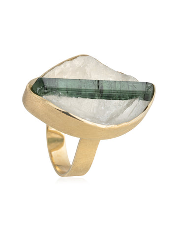 Anillo Ovalado Cuarzo y Turmalina Verde Textura Oro