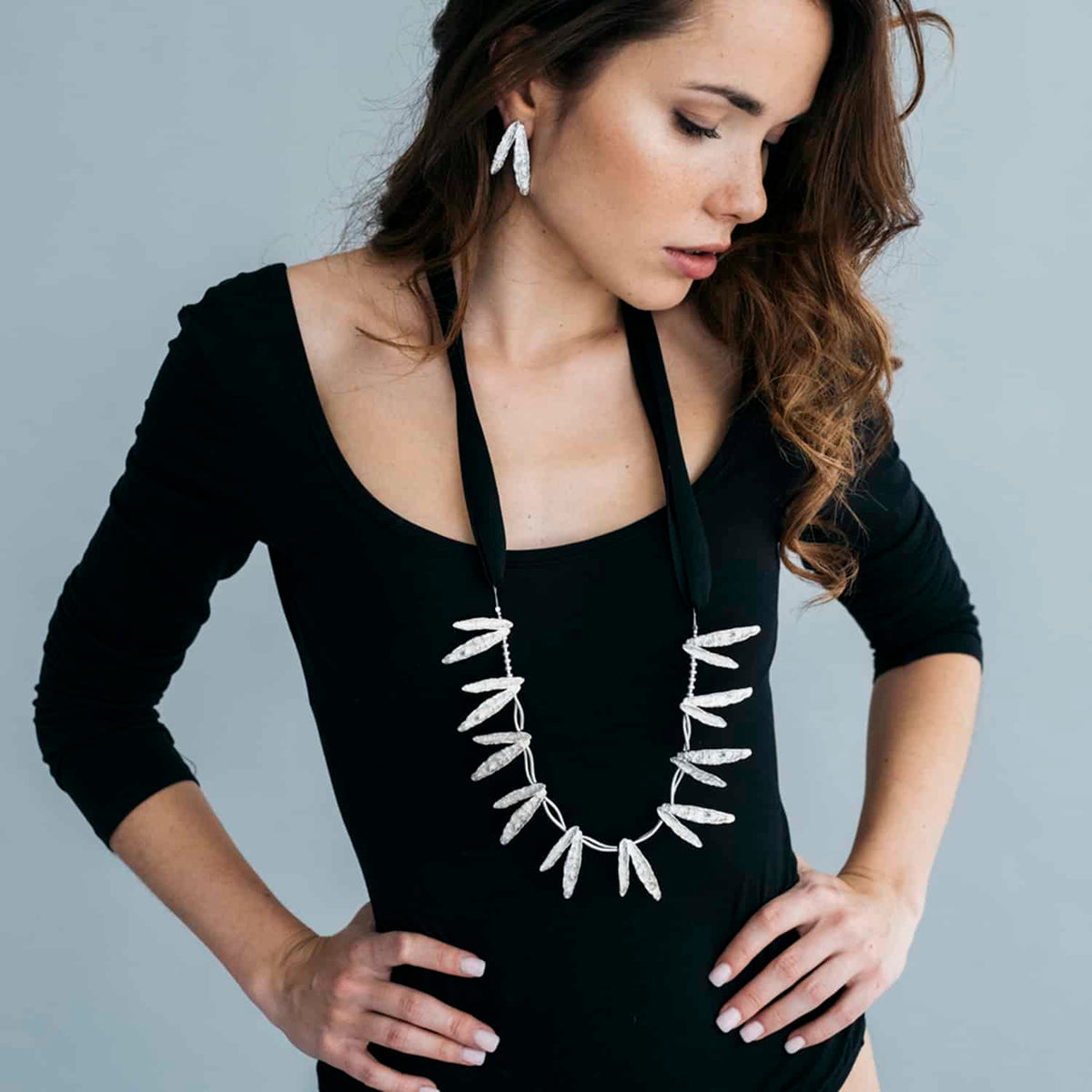 Collar Waves