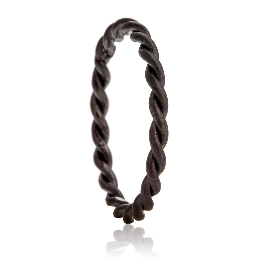 Anillo Twisted L