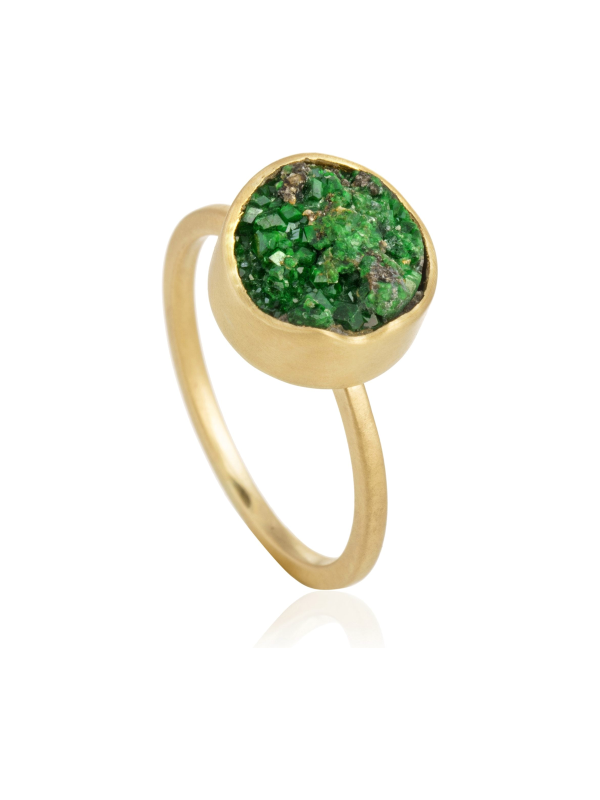 Anillo Uvarovita Redondo Irregular Pequeño Oro