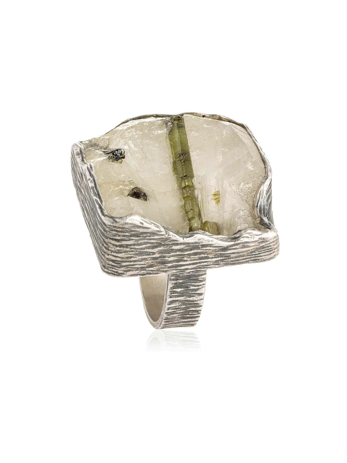 Anillo C. Turmalina
