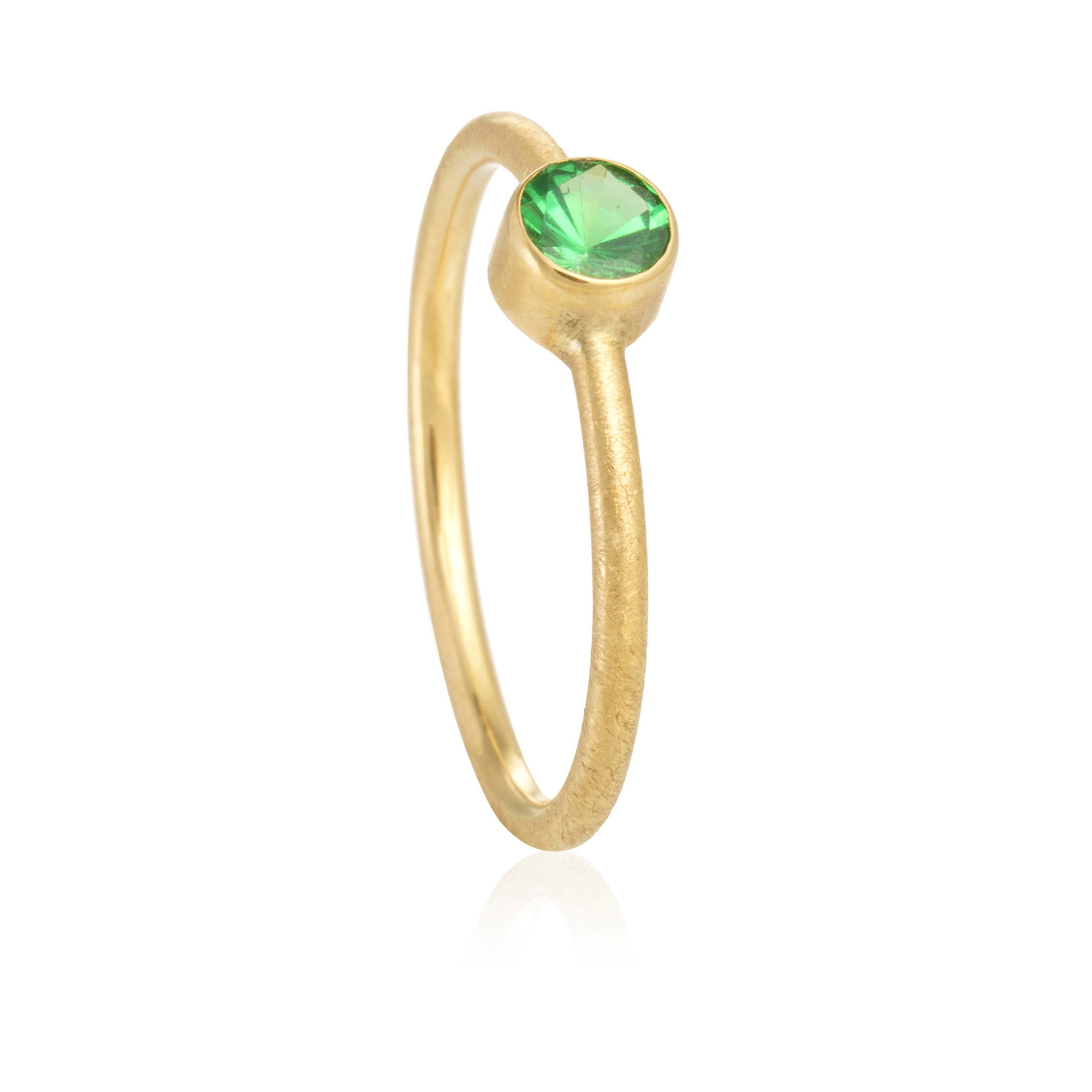 Anillo Chatón Tsavorita