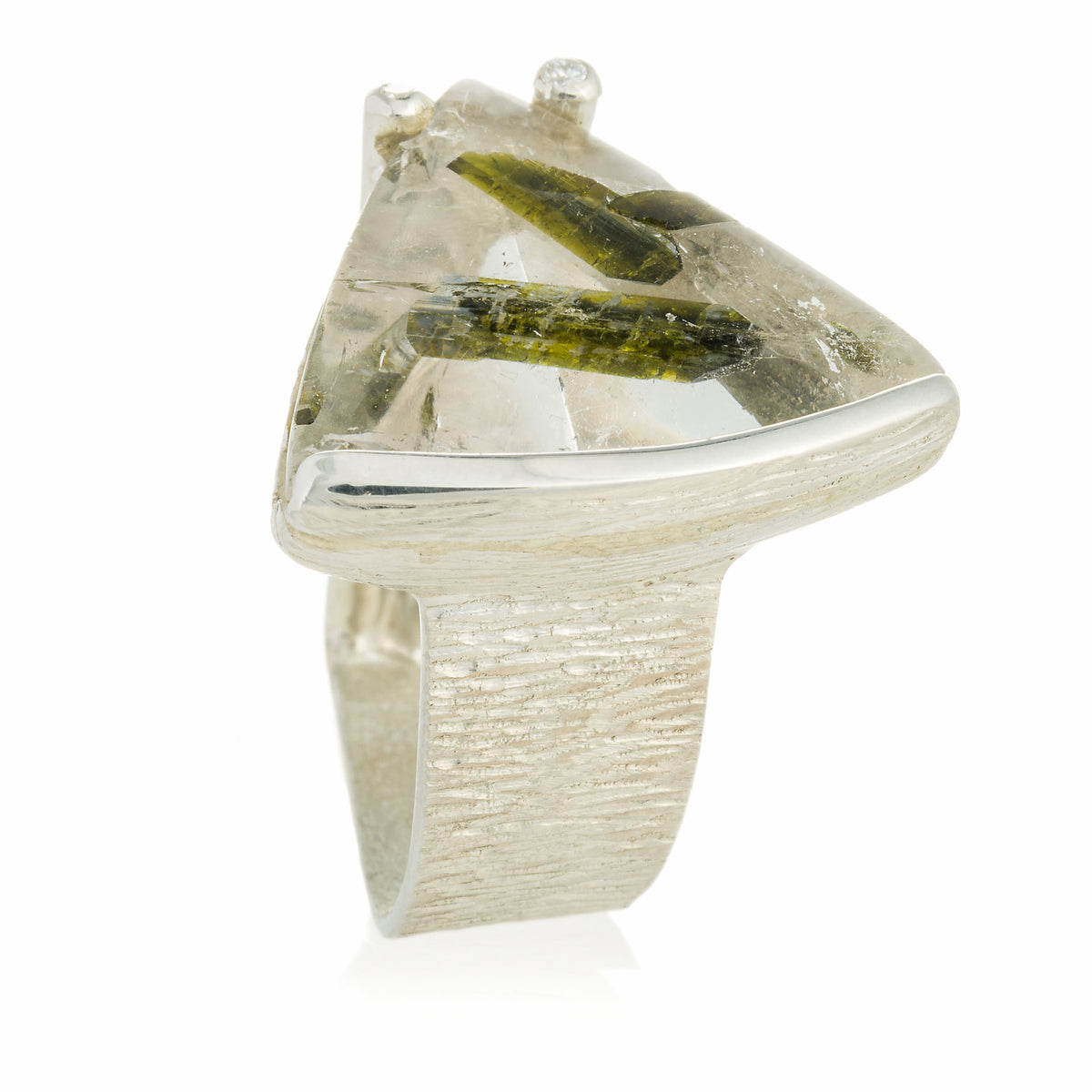 Anillo Triangu Cuarzo Turmalina
