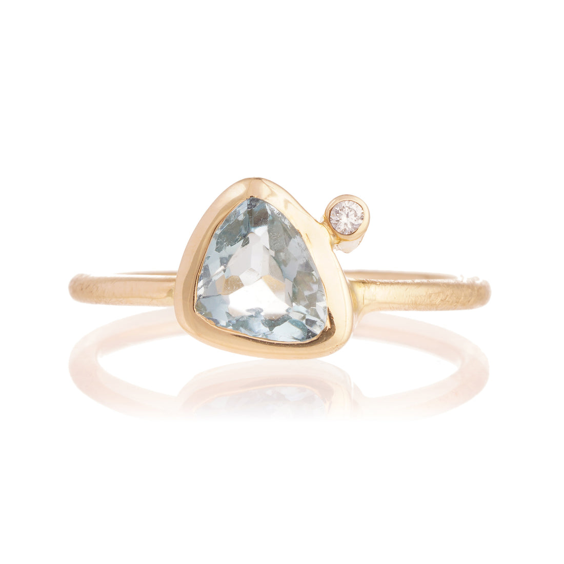 Anillo Aguamarina y Diamante Triangular Oro