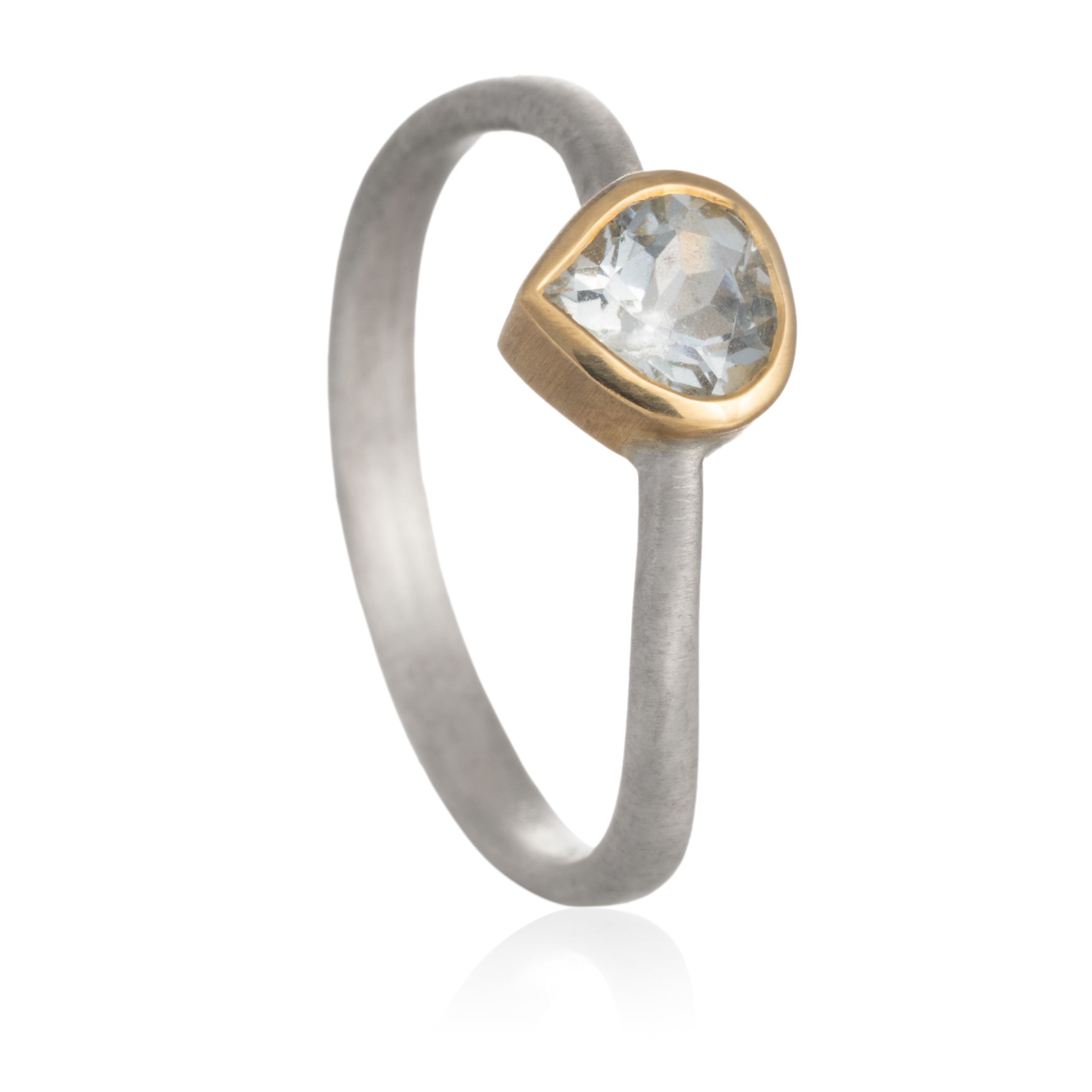 Anillo Aguamarina Lágrima