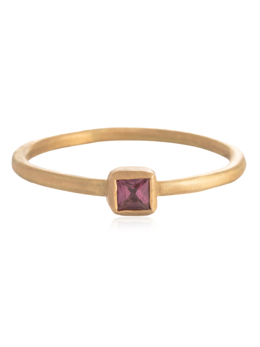 Anillo Turmalina Rosa Cuadrada Chatón Oro