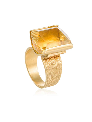 Anillo Citrino Oro