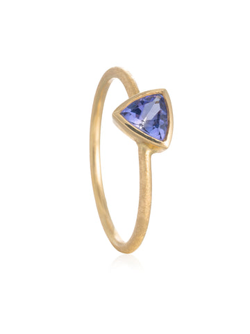 Anillo Tanzanita Triangular Chatón Oro